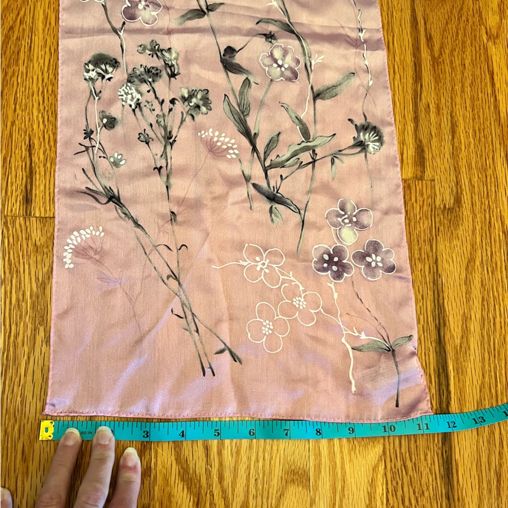 Vintage Elaine Gold for Collection XIIX Pink Ombré Floral Print Silk Scarf - Picture 4 of 6